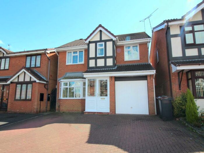 4 Bedroom Detached House To Rent In Tintern Way, Bedworth, Warwickshire, CV12