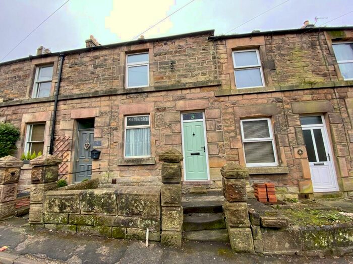 2 Bedroom Terraced House To Rent In Old Hackney Lane, Hackney, Matlock, DE4