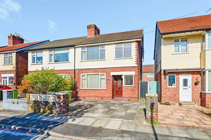 3 Bedroom Semi Detached House For Sale In Brookfield Avenue, Waterloo, Liverpool, Merseyside, L22