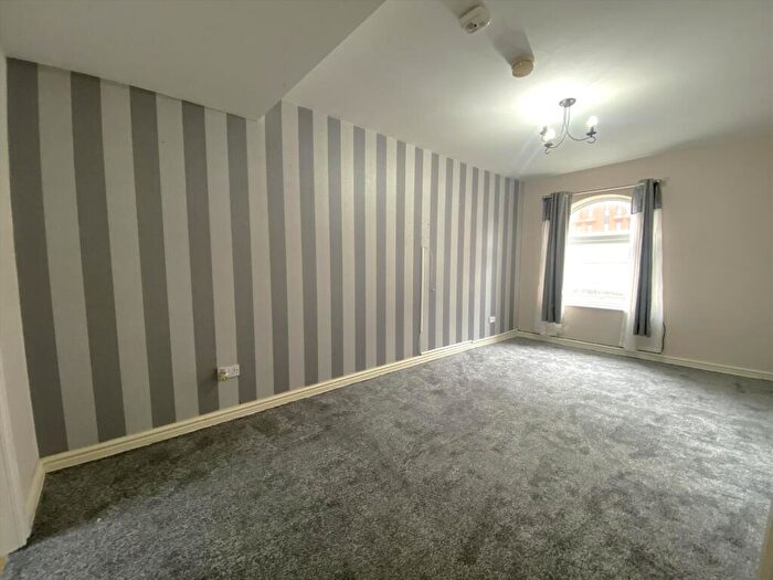2 Bedroom Flat To Rent In Topping Street, Blackpool, FY1