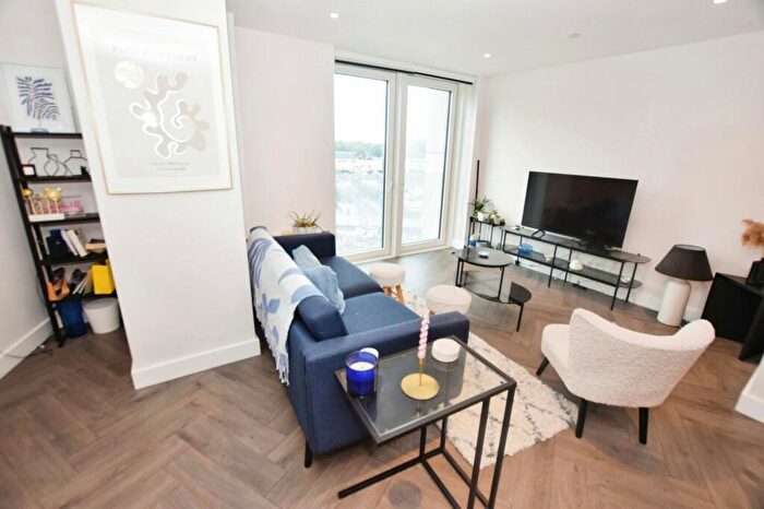 2 Bedroom Flat To Rent In Castle Wharf, A Chester Road, Deansgate, Manchester, M15