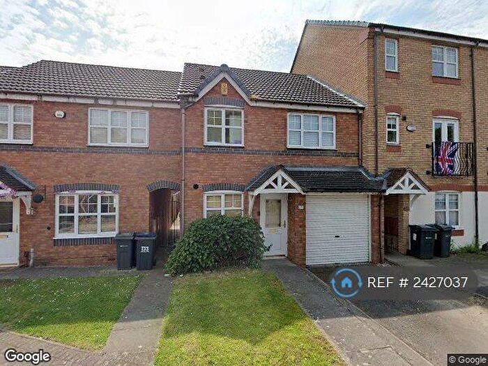 3 Bedroom Semi-Detached House To Rent In Long Nuke Road, Birmingham, B31