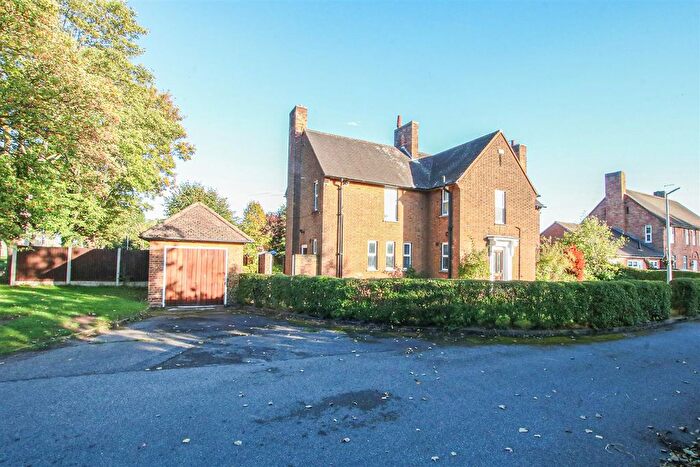 4 Bedroom Property For Sale In Varsity Close, Lindholme, Doncaster, DN7