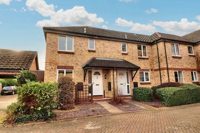 3 Bedroom End Of Terrace House To Rent In The Brambles, St Ives, Cambs, PE27