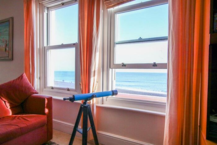 1 Bedroom Apartment For Sale In Crag Path, Aldeburgh, IP15