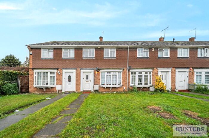 3 Bedroom Terraced House For Sale In Leycroft Gardens, Erith, DA8