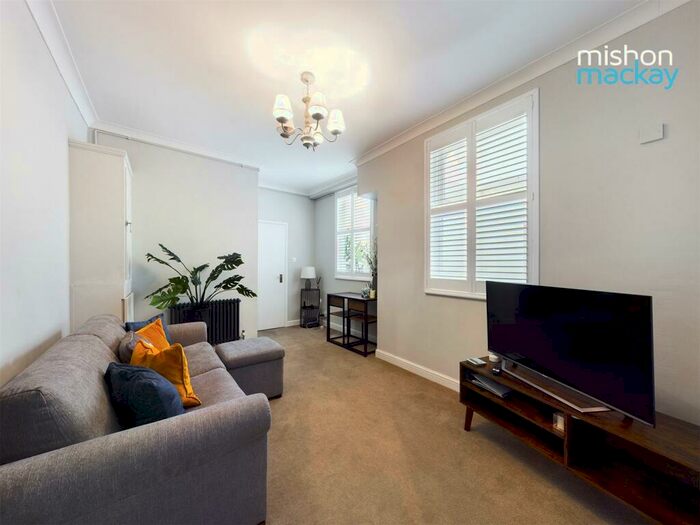 1 Bedroom Flat To Rent In Brunswick Terrace, Hove, BN3