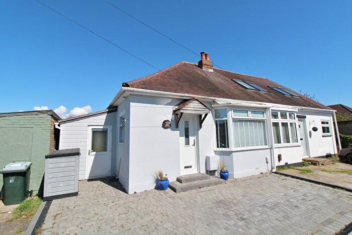 2 Bedroom Semi-Detached Bungalow For Sale In Alton Grove, Portchester, PO16