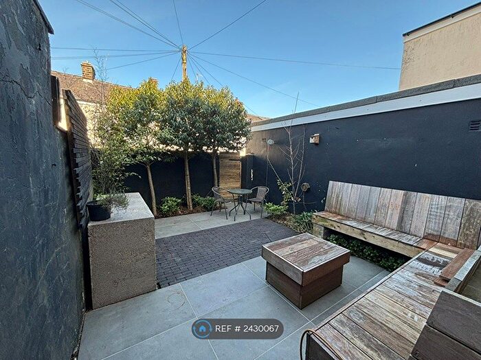 3 Bedroom Terraced House To Rent In Ashleigh Street, Darwen, BB3