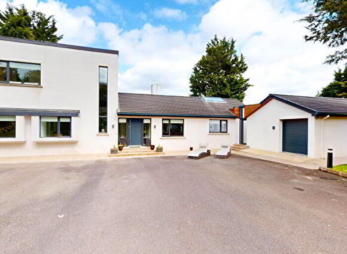 7 Bedroom Detached House For Sale In Benbradagh, Enniskillen, BT74