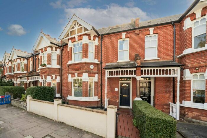 3 Bedroom Terraced House To Rent In Valetta Road, London, W3