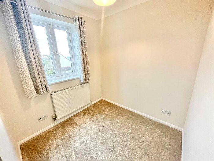 2 Bedroom End Of Terrace House To Rent In Rosehip Close, Woolwell, Plymouth, PL6