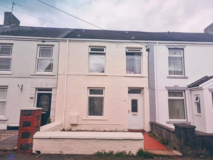 3 Bedroom House To Rent In Tyn Y Bonau Road, Pontarddulais, Swansea., SA4