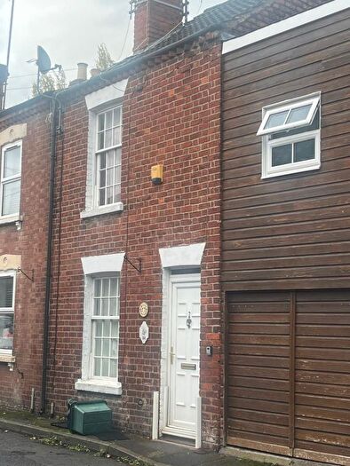 2 Bedroom Terraced House To Rent In Alney Terrace, Gloucester, GL1