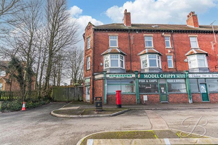 3 Bedroom End Of Terrace House For Sale In Colonade, Shirebrook, Mansfield, NG20