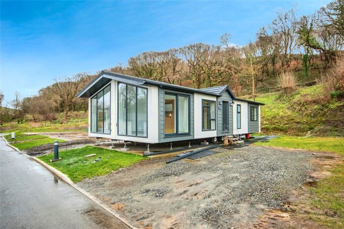 2 Bedroom Bungalow For Sale In New Quay, Ceredigion, SA45