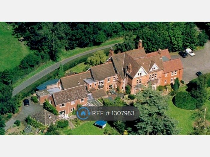 1 Bedroom Flat To Rent In Lansdown House, Coleshill, Birmingham B46