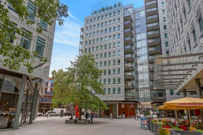 3 Bedroom Flat To Rent In Covent Garden, London, WC2H