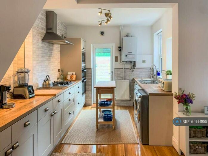 4 Bedroom Terraced House To Rent In Kempton Road, Liverpool, L15