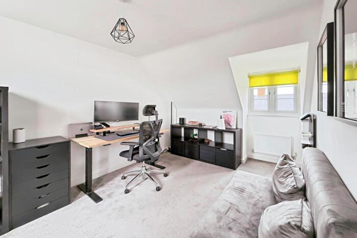 3 Bedroom Terraced House For Sale In Catterick Way, Towcester, Northamptonshire, NN12