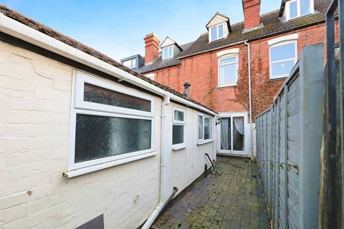 3 Bedroom Terraced House For Sale In Woodfield Crescent, Kidderminster, DY11