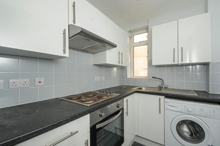 2 Bedroom Flat To Rent In Euston Road London, NW1