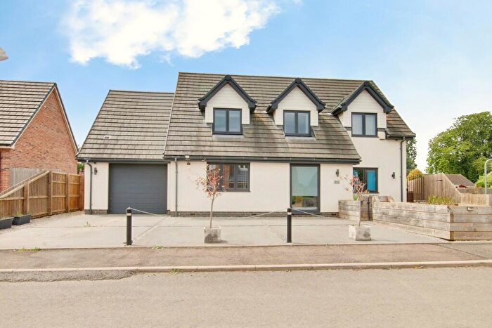4 Bedroom Detached House For Sale In Parkside, Manea, PE15