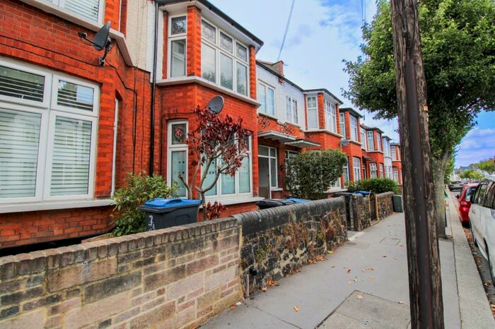 3 Bedroom Terraced House To Rent In Sundridge Road, Croydon, CR0