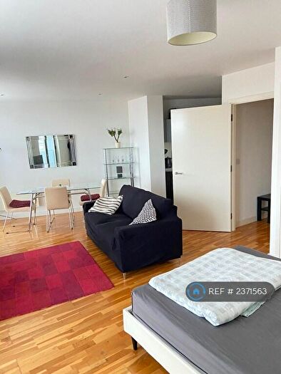 1 Bedroom Penthouse To Rent In The Hub, Manchester, M1