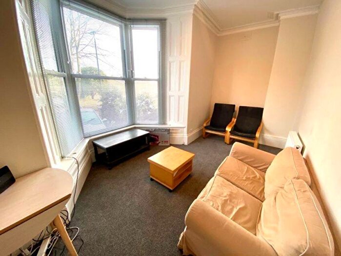2 Bedroom Flat To Rent In A Clarkegrove Road, Ecclesall, S10