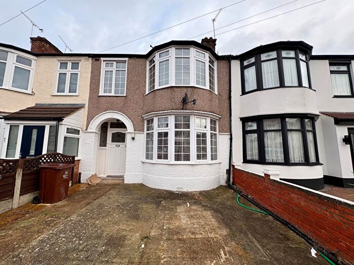 3 Bedroom Terraced House For Sale In Shirley Gardens, Barking, IG11
