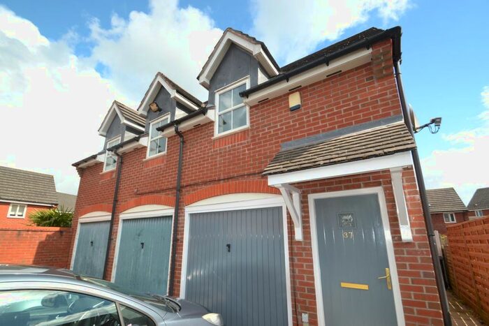 2 Bedroom Maisonette To Rent In The Saplings, Madeley, Telford, TF7