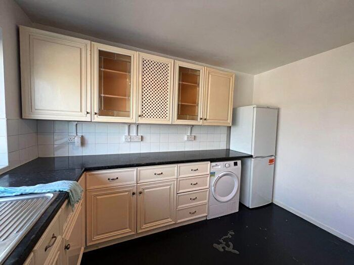 1 Bedroom Flat To Rent In Chelford Grove, Bristol, BS34