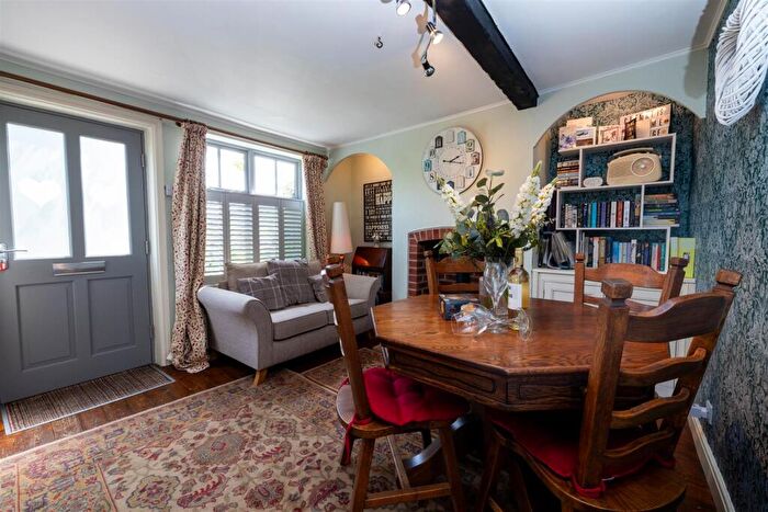 2 Bedroom Cottage For Sale In Front Street, Tealby, LN8