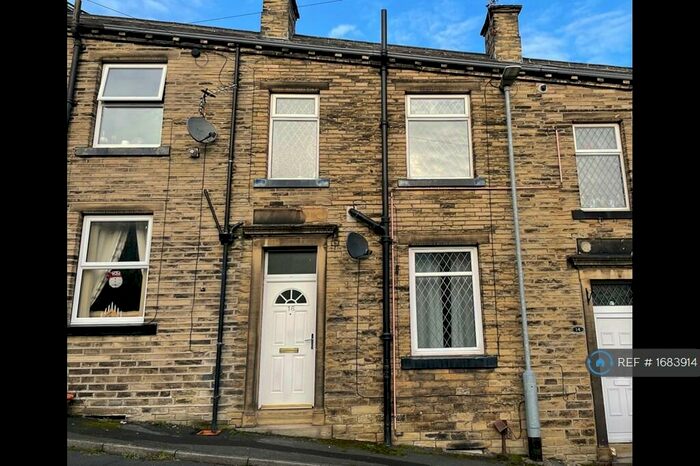 1 Bedroom Terraced House To Rent In Firth Avenue, Brighouse, HD6