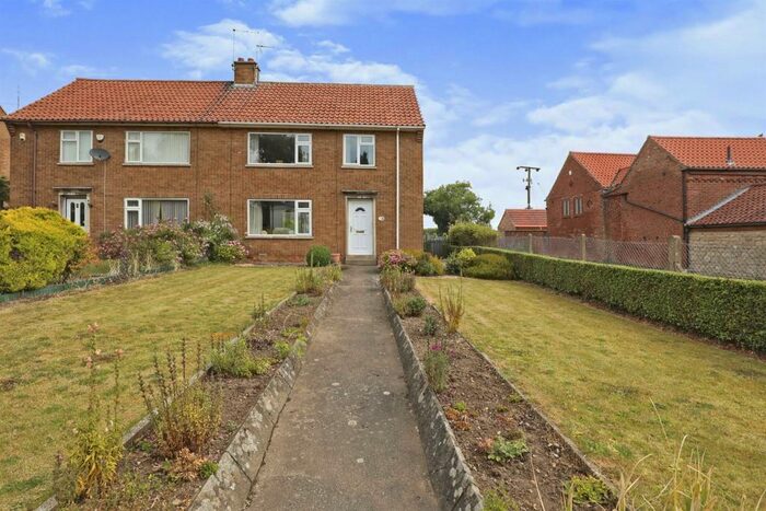 3 Bedroom Semi-Detached House For Sale In Blyth Road, Oldcotes, Worksop, S81