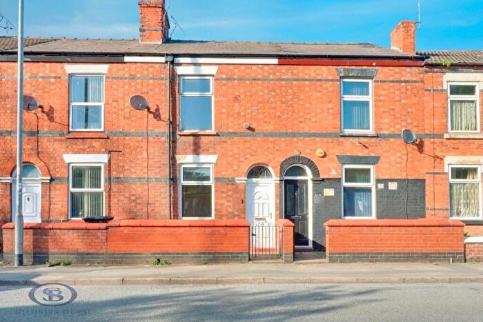 2 Bedroom House For Sale In West Street, Crewe, CW1