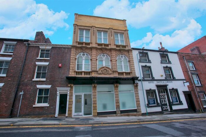 2 Bedroom Flat To Rent In Apt Bank Street, City Centre, S1