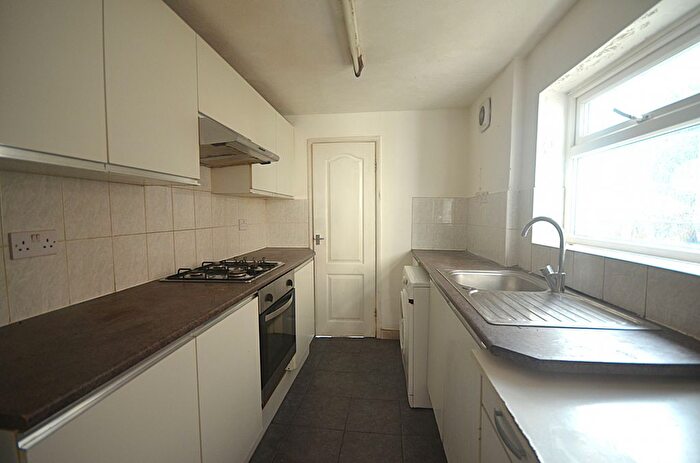 3 Bedroom Terraced House To Rent In Netley Road, IG2