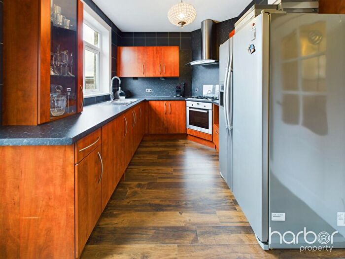 2 Bedroom Semi-Detached House For Sale In Coats Crescent, Garrowhill, Glasgow, City Of Glasgow, G69