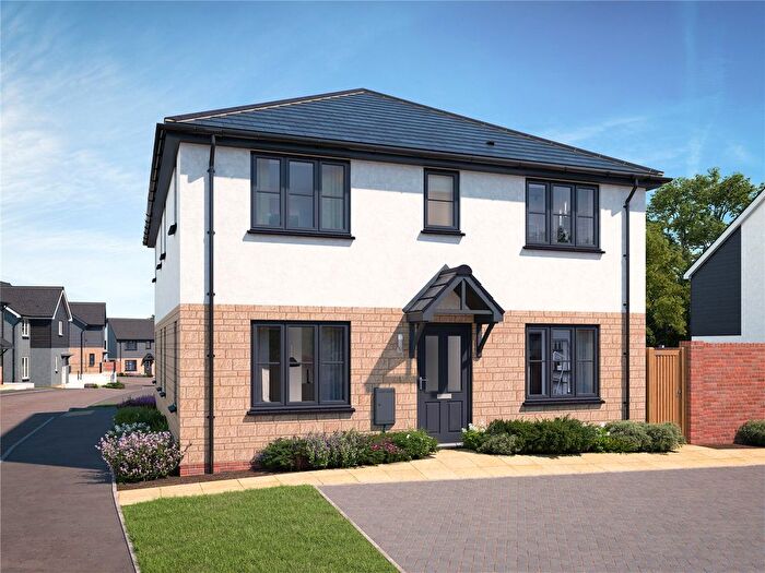 3 Bedroom Semi Detached House For Sale In Carrine Road, Truro, TR1