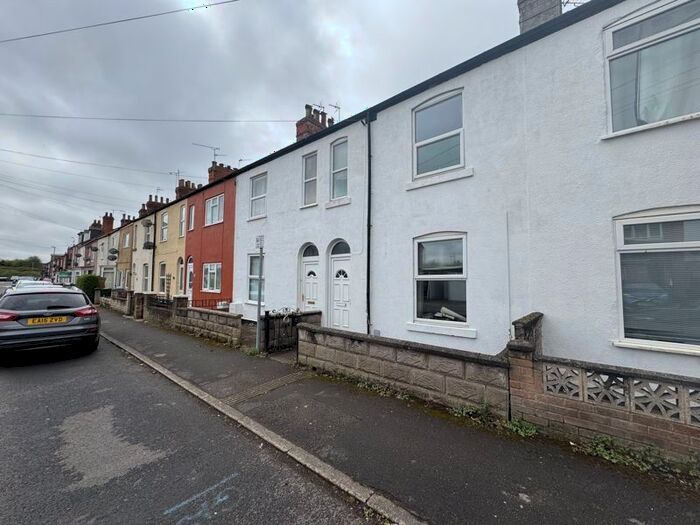 Terraced House To Rent In Darrel Road, Retford, DN22