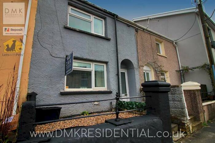2 Bedroom Terraced House To Rent In Garn Cross, Nantyglo, Ebbw Vale, NP23