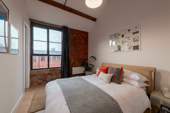 1 Bedroom Apartment To Rent In Milton Street, Sheffield, S3