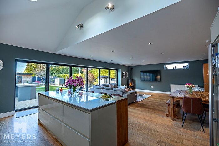 4 Bedroom Detached House For Sale In Leeson Road, Bournemouth, BH7