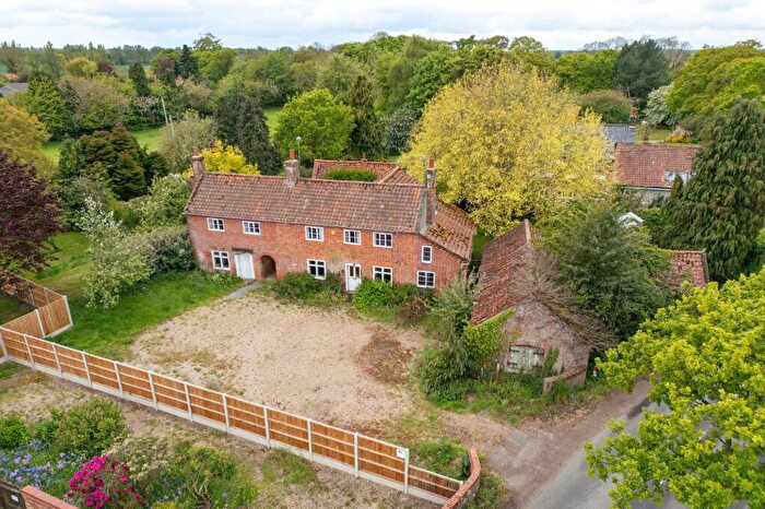 4 Bedroom Detached House For Sale In Town Road, Ingham, NR12