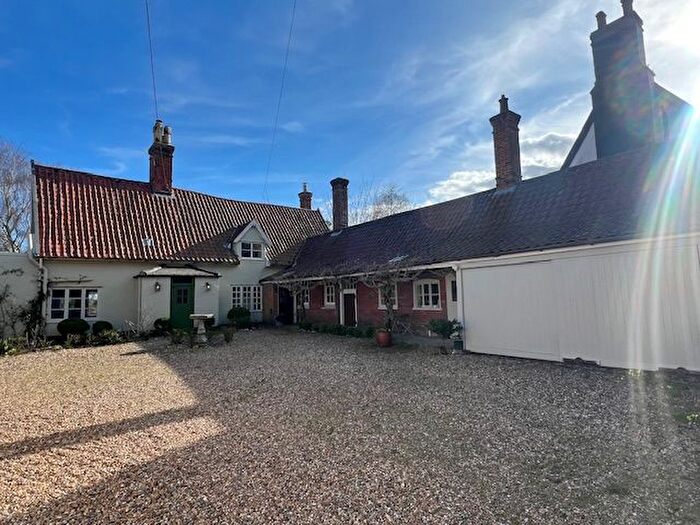 4 Bedroom Property To Rent In The Green, Palgrave, Diss, IP22