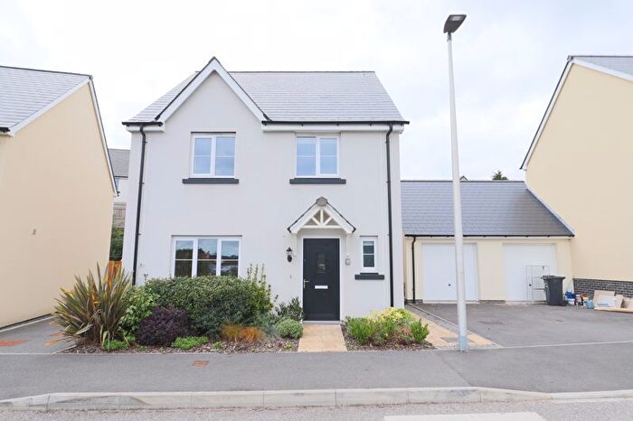 4 Bedroom Detached House To Rent In Eagle Crescent, Newton Abbot, TQ12