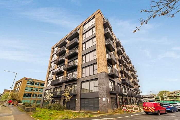 2 Bedroom Flat To Rent In Papermill House, Uxbridge, UB8