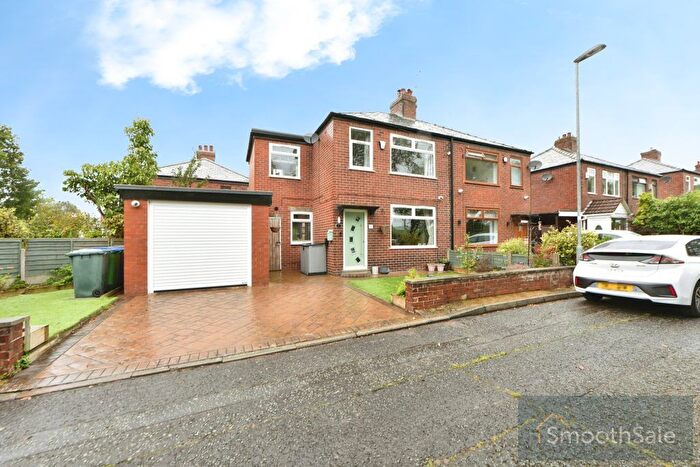 3 Bedroom Semi Detached House For Sale In Grange Road, Manchester, M24